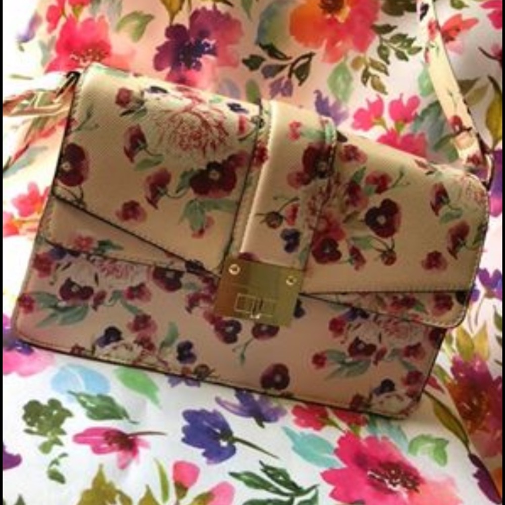 Mossimo purse